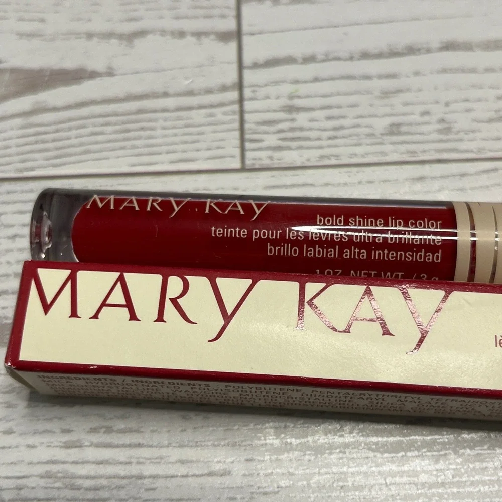 Mary Kay Bold Shine Lip Color Red High Intensity Ultra Brilliant 0.1 oz NEW